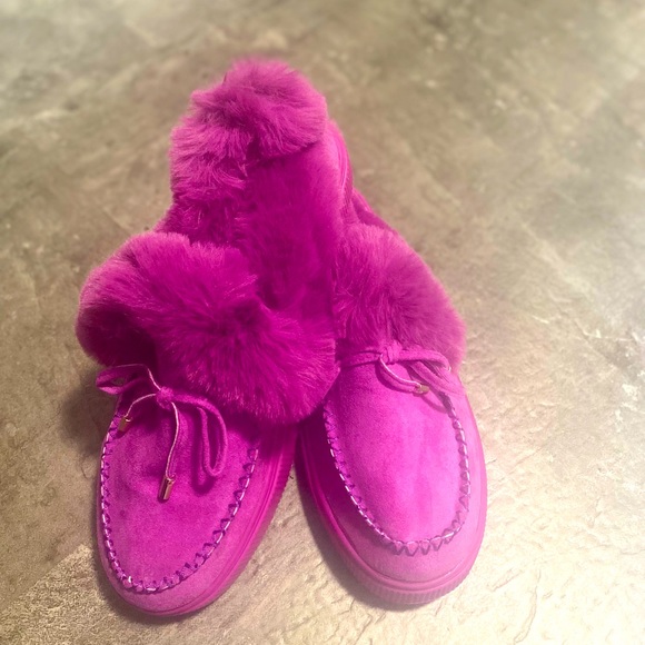 Moccasins - Picture 2 of 2